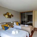 Comfy Luxury Apartment