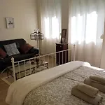 Made In You - Oporto Guesthouse