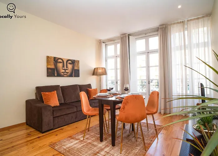 Locally Yours São Bento Apartments