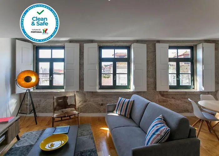 Modern 18Th Century Flat