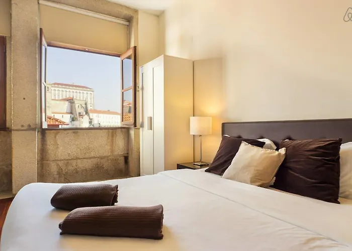 Low Cost Tourist Apartments - Palacio Da Bolsa