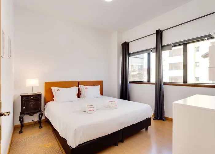New Hopstays Oporto Poem - Apartamento Na Praca Da Galiza