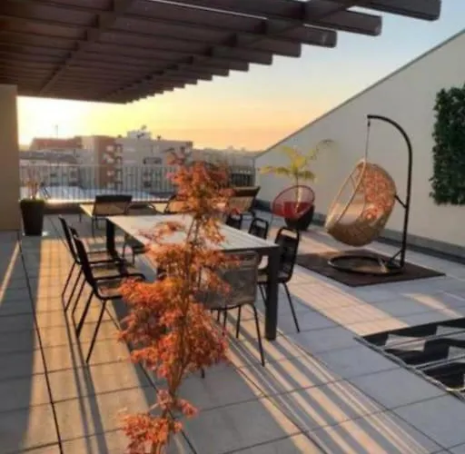 Amazing Penthouse With A Terrace