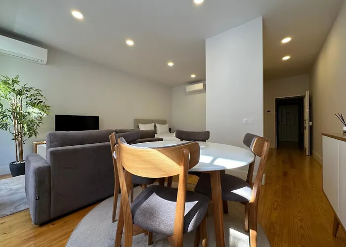 Sm Apartments