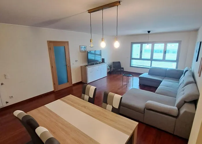 Fabolous Marinho Apartment