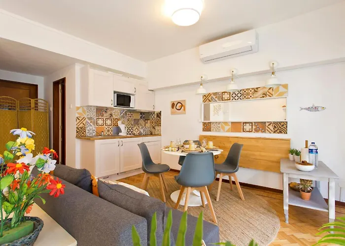 Aposentus - Downtown Bright Apartment