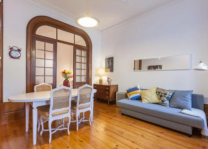 Downtown Classic Apartment