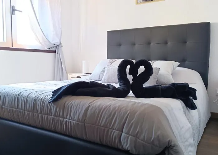 Reis Apartment