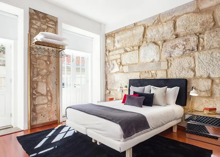 Oporto Chic & Cozy Studio Apartments
