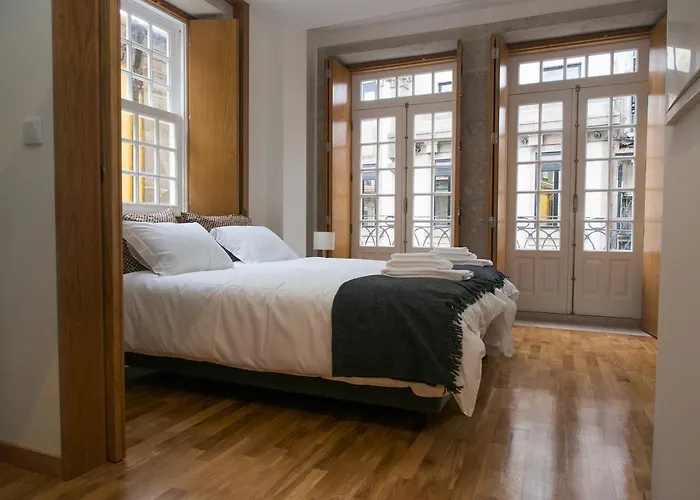 Belomont6 Apartments