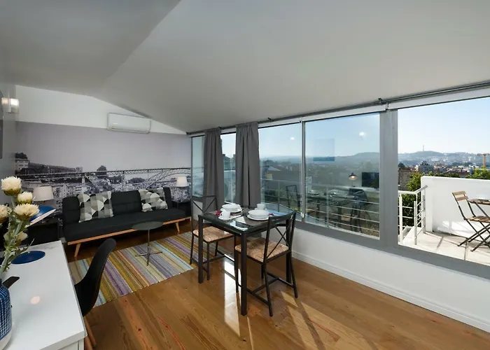 Nabaixa Apartments
