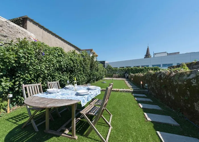 Bmyguest - Almada Garden Apartment