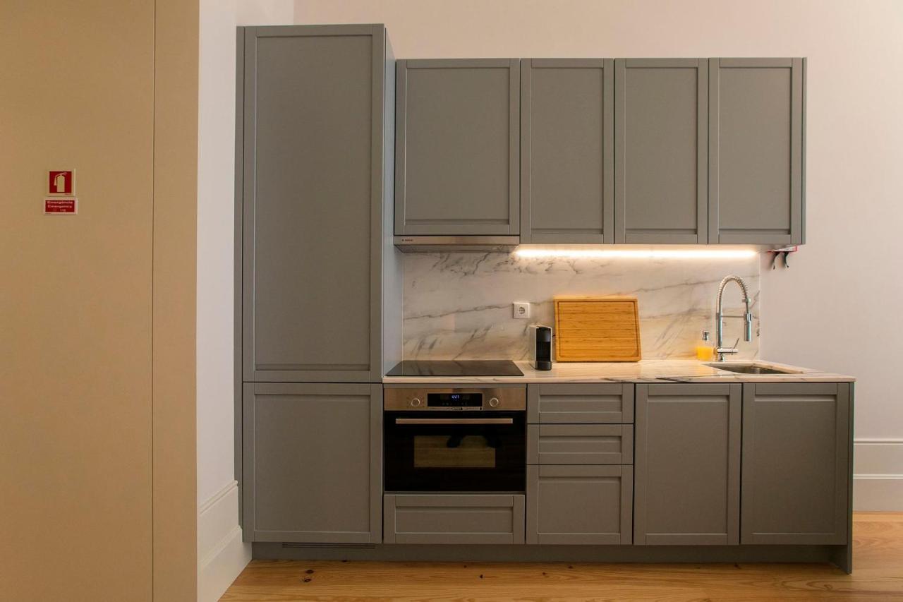 Lovelystay - 2br Flat With Ac In Duque De Loule * Porto