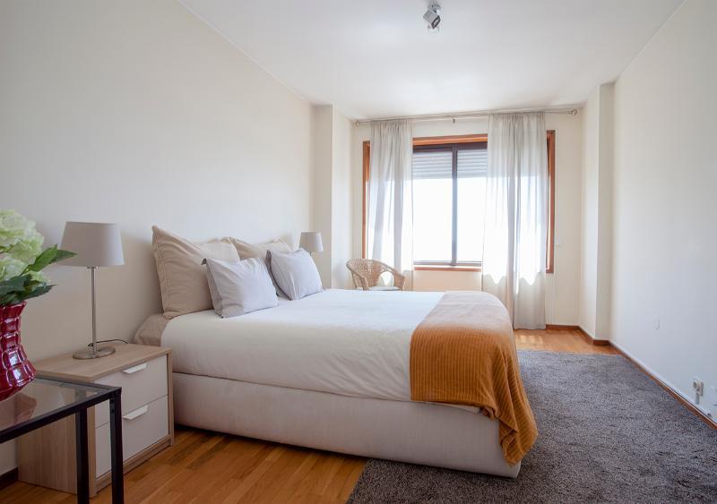 Liiiving In - Sea And River View Apartment *