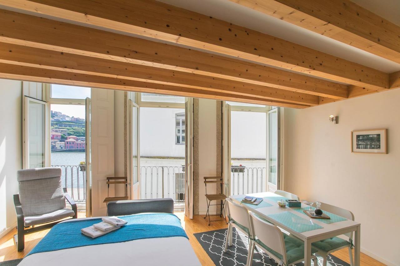 Monchique's Balcony Porto