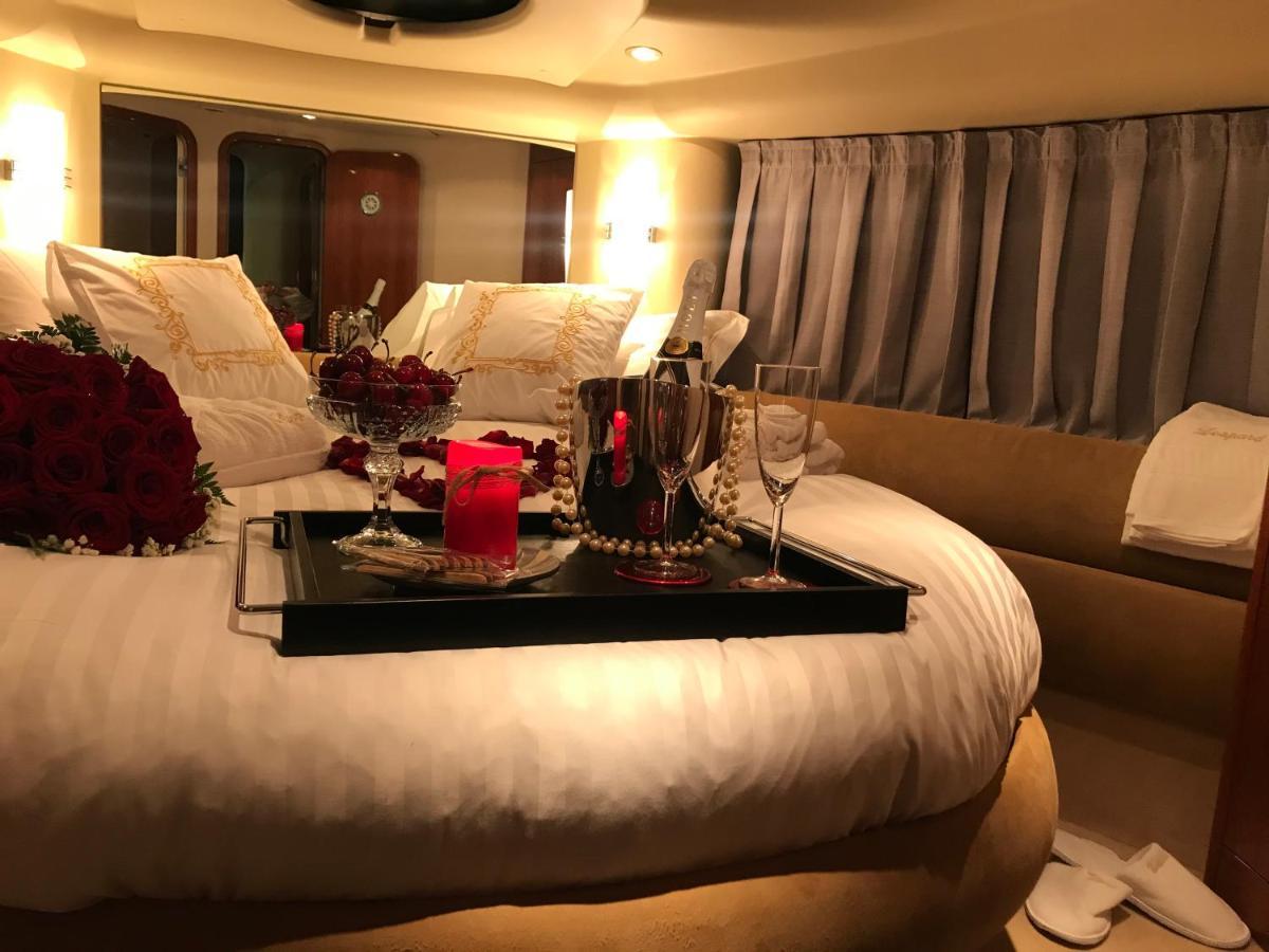 Douro River Private Yacht-accommodation * Porto