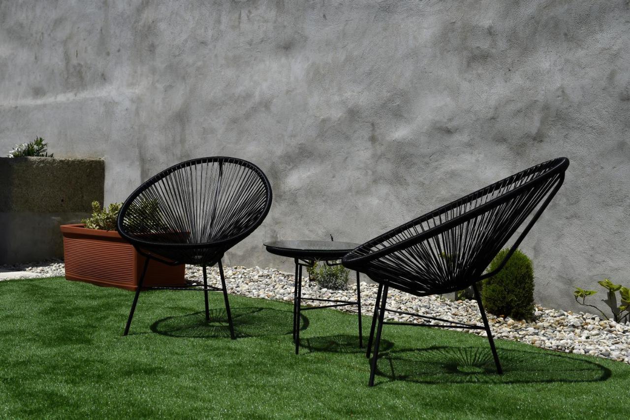 Trendy Flats Fontainhas Apartment