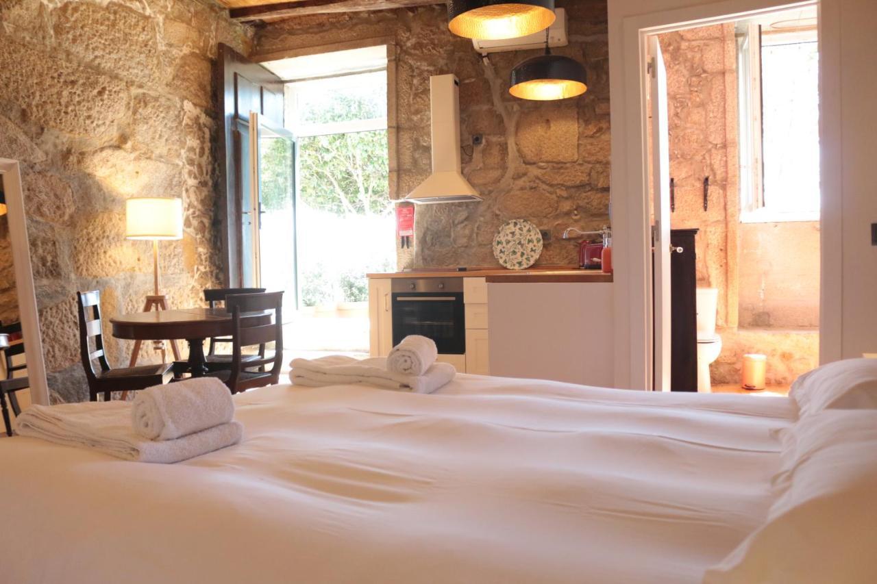 Manor House Apartment *