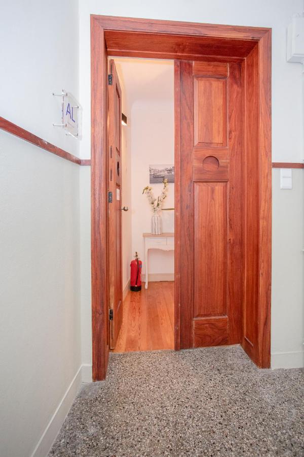 Apartment Liiiving In | Light Spacious *