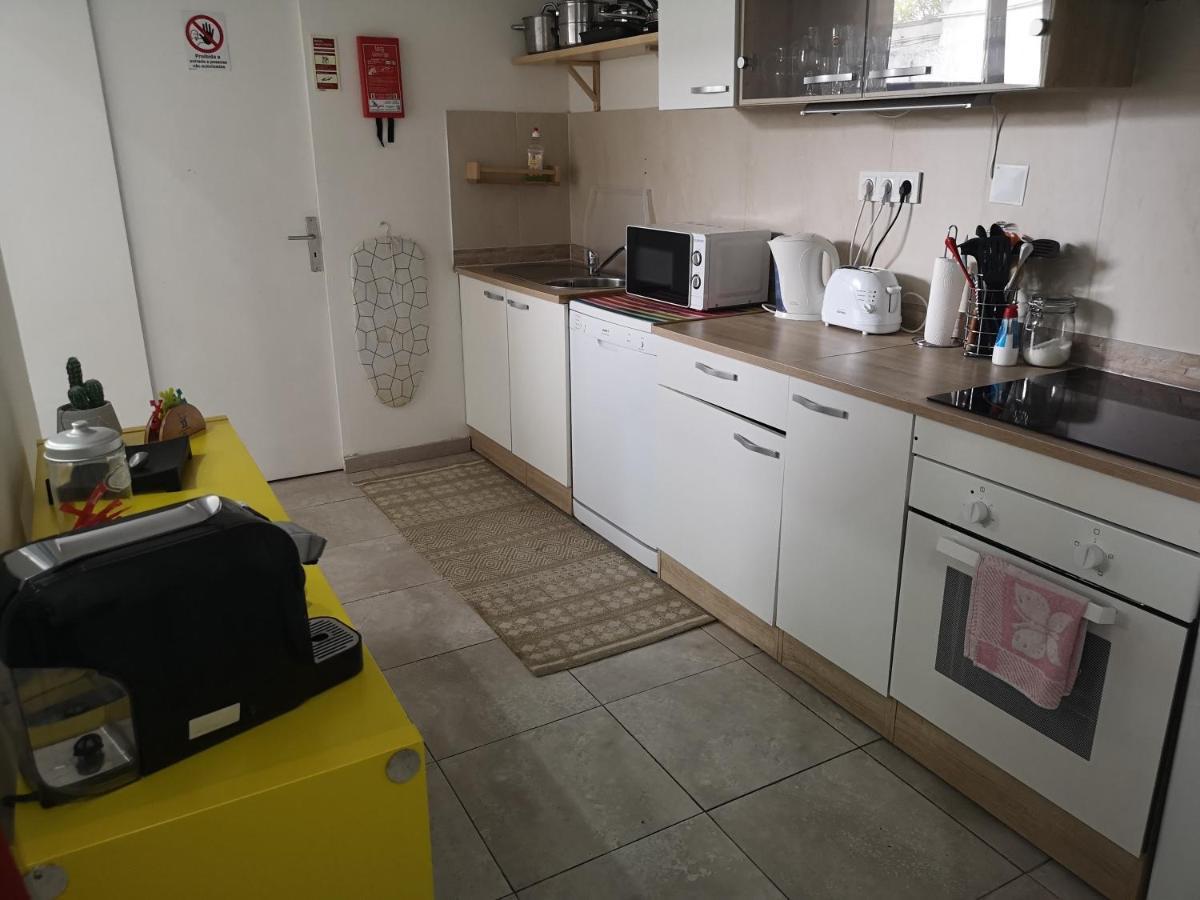 Apartment Downtown Garden Terrace , Only One House Up To 21pax Porto
