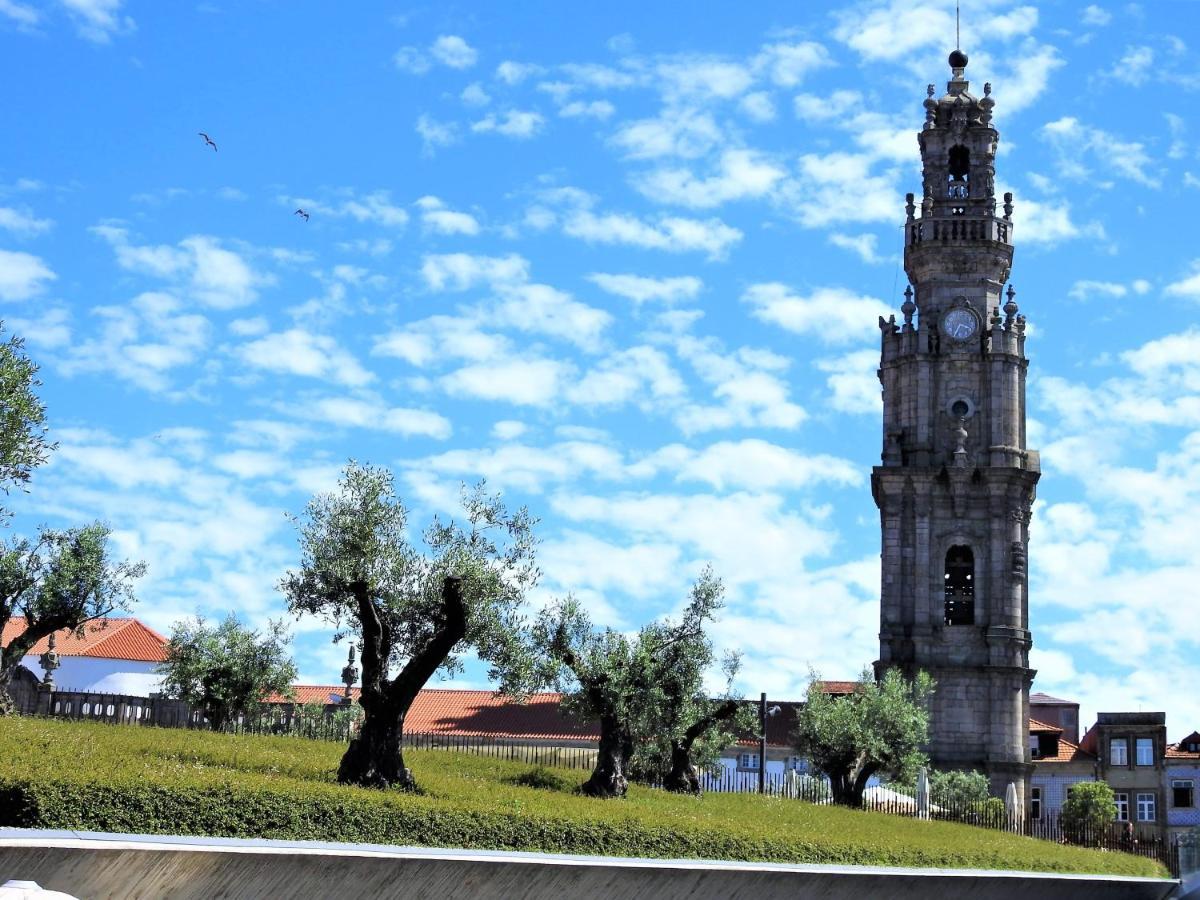 Delight 1 Luxury In Historic Center With Balcony Max 4 P * Porto