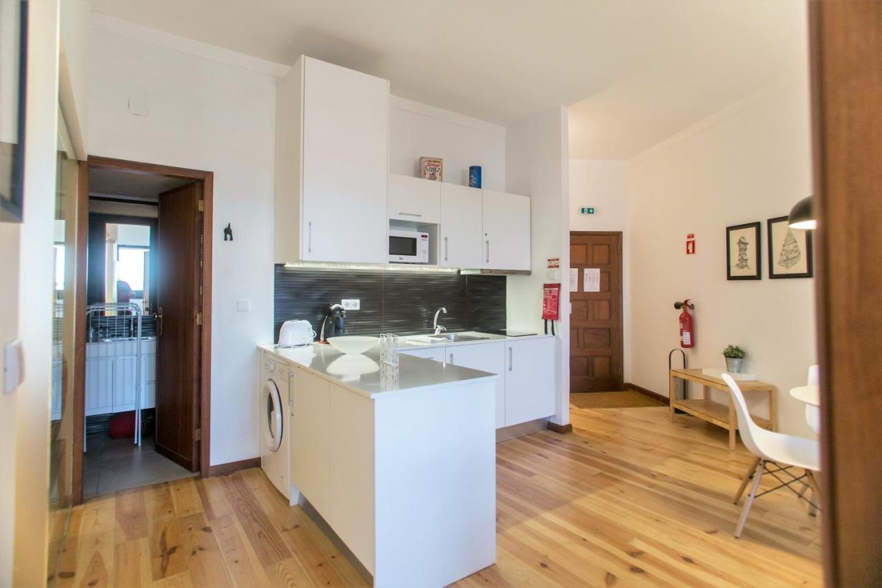 Bolhao 424 By Hosts *