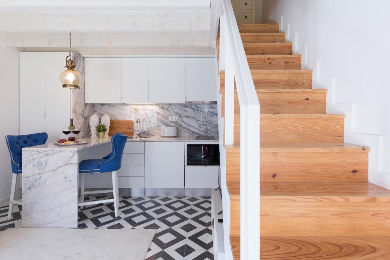 Loureiro Apartment