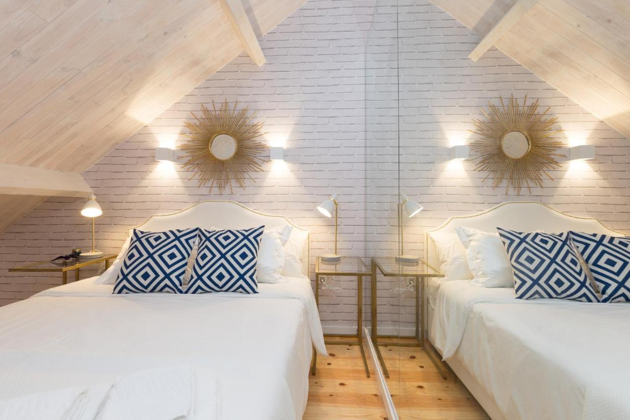 Loureiro Apartment