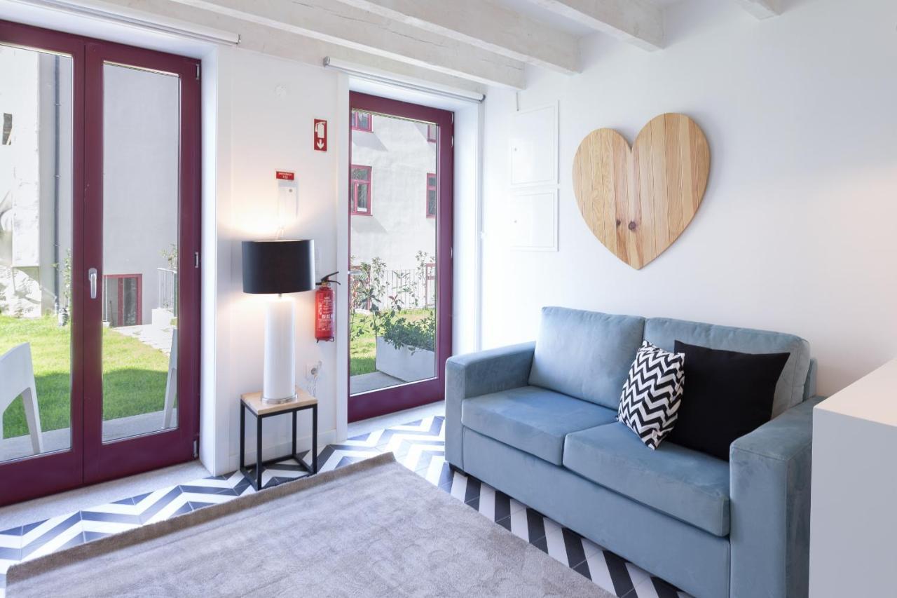 Loureiro Apartment