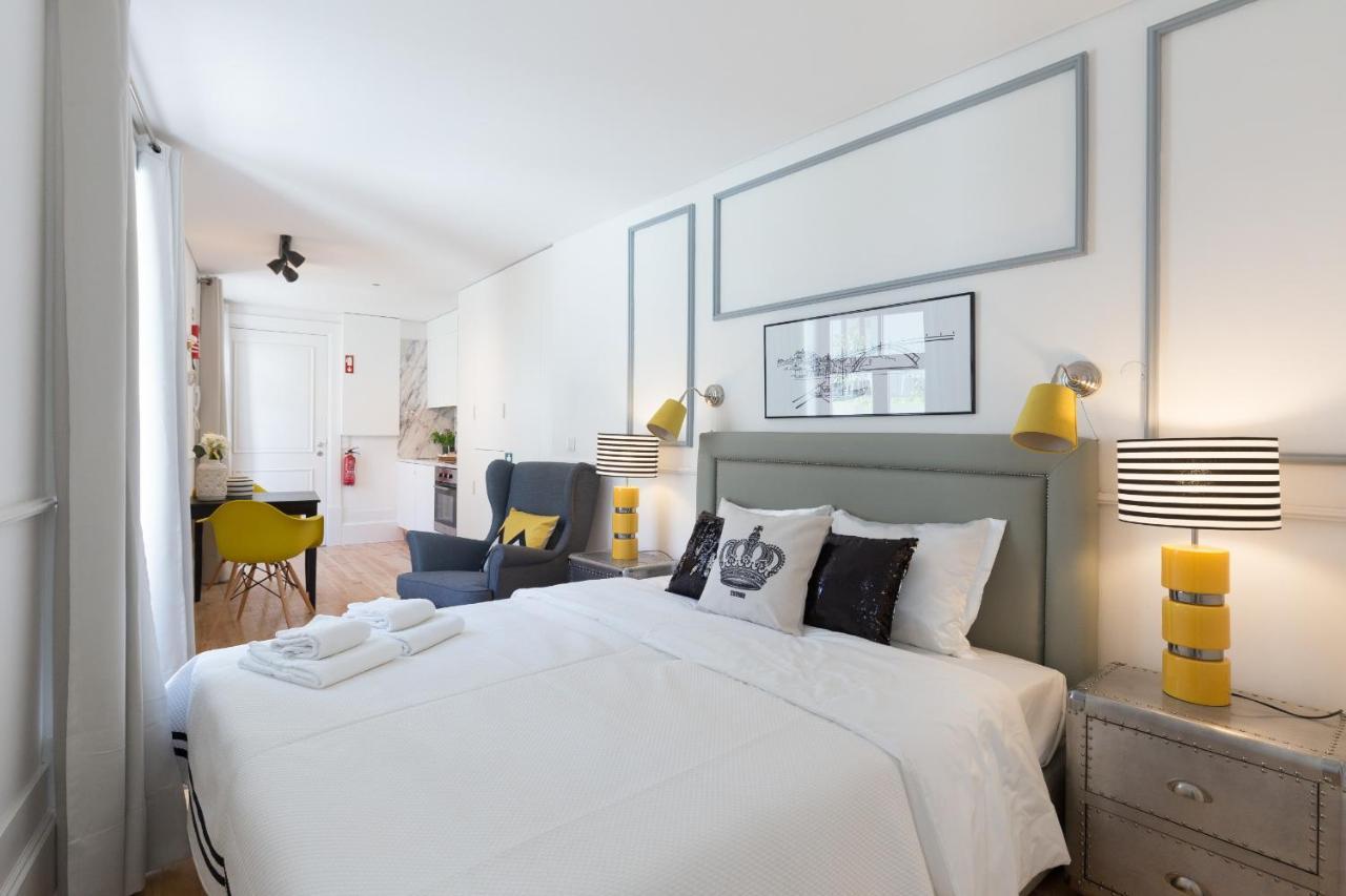 Loureiro Apartment
