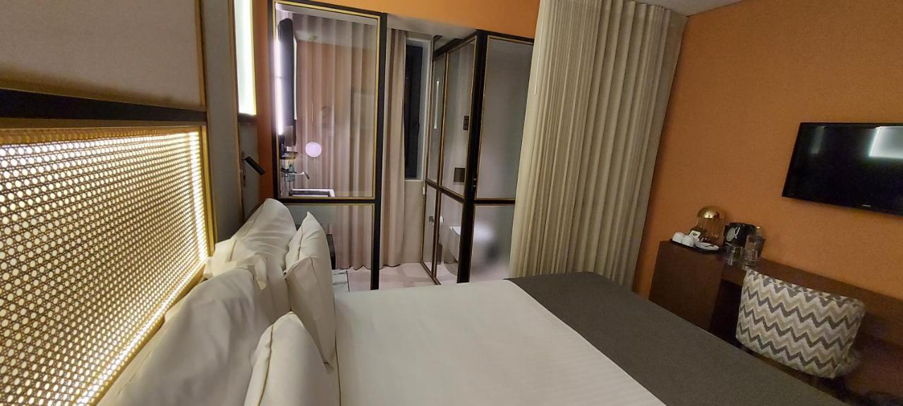The Convo & Hotel 4*