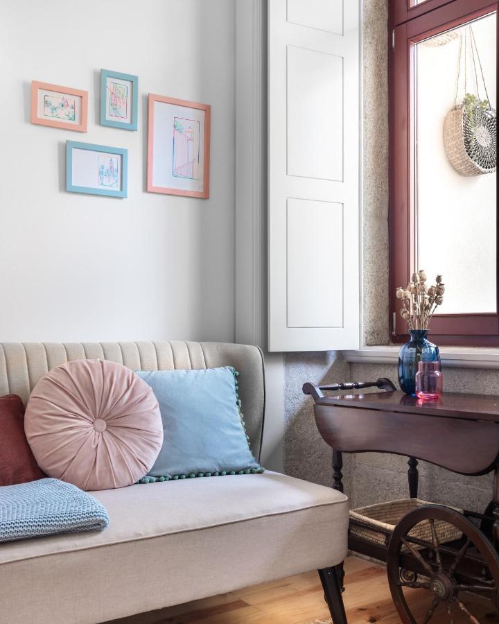 Vibrant Flat By Sao Bento W/balcony - Loureiro140 Apartment Porto