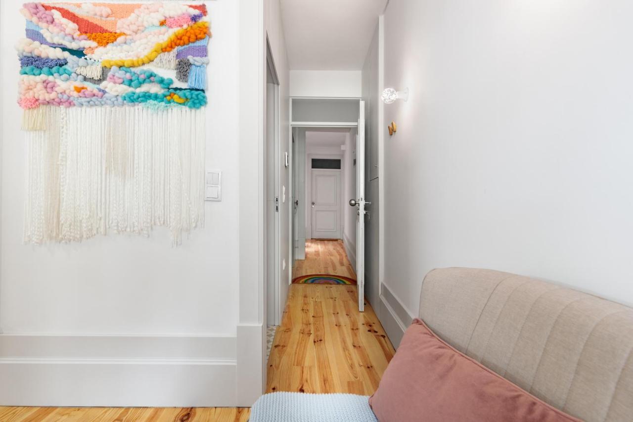 Vibrant Flat By Sao Bento W/balcony - Loureiro140 *