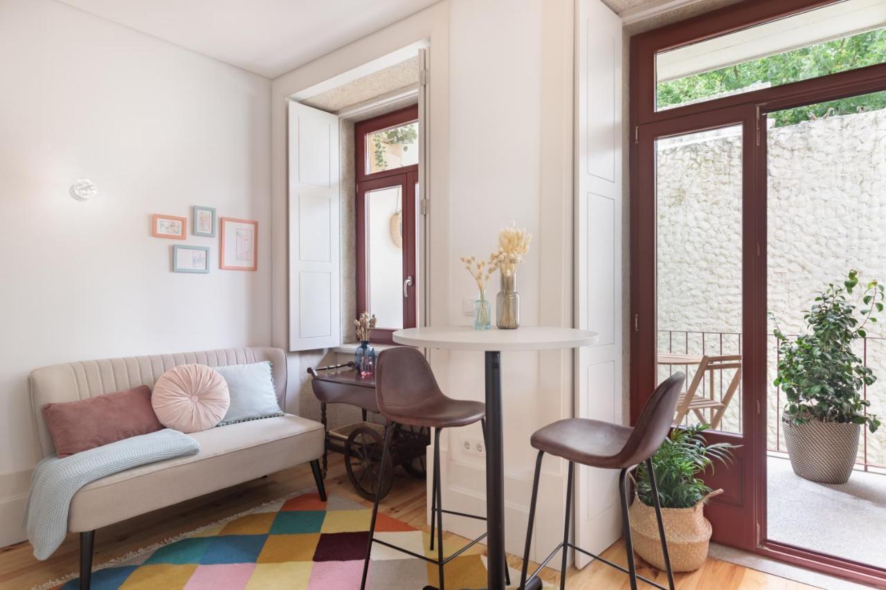 Apartment Vibrant Flat By Sao Bento W/balcony - Loureiro140