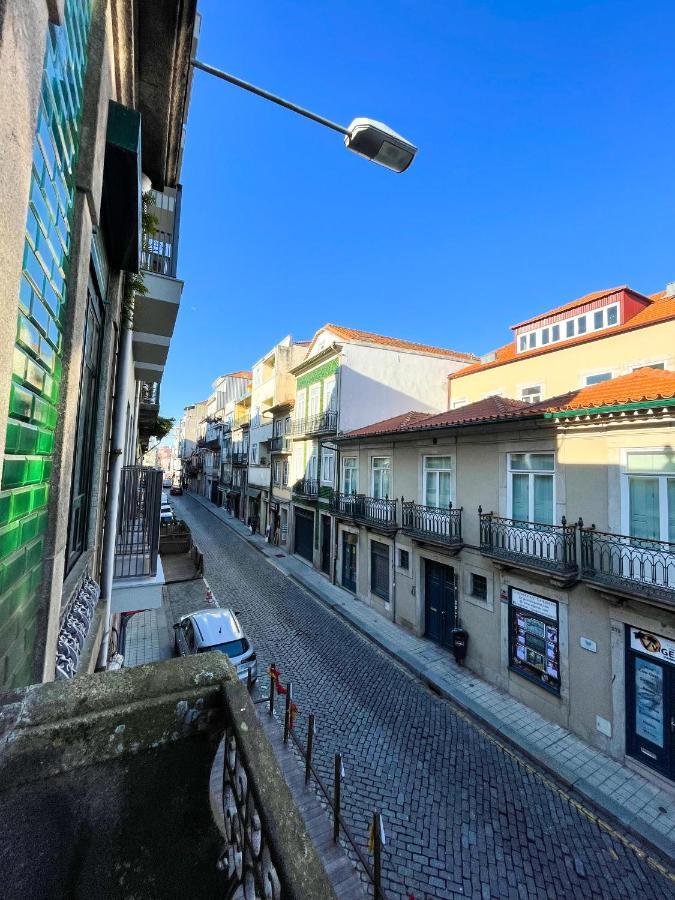Teodora & Suits * Porto