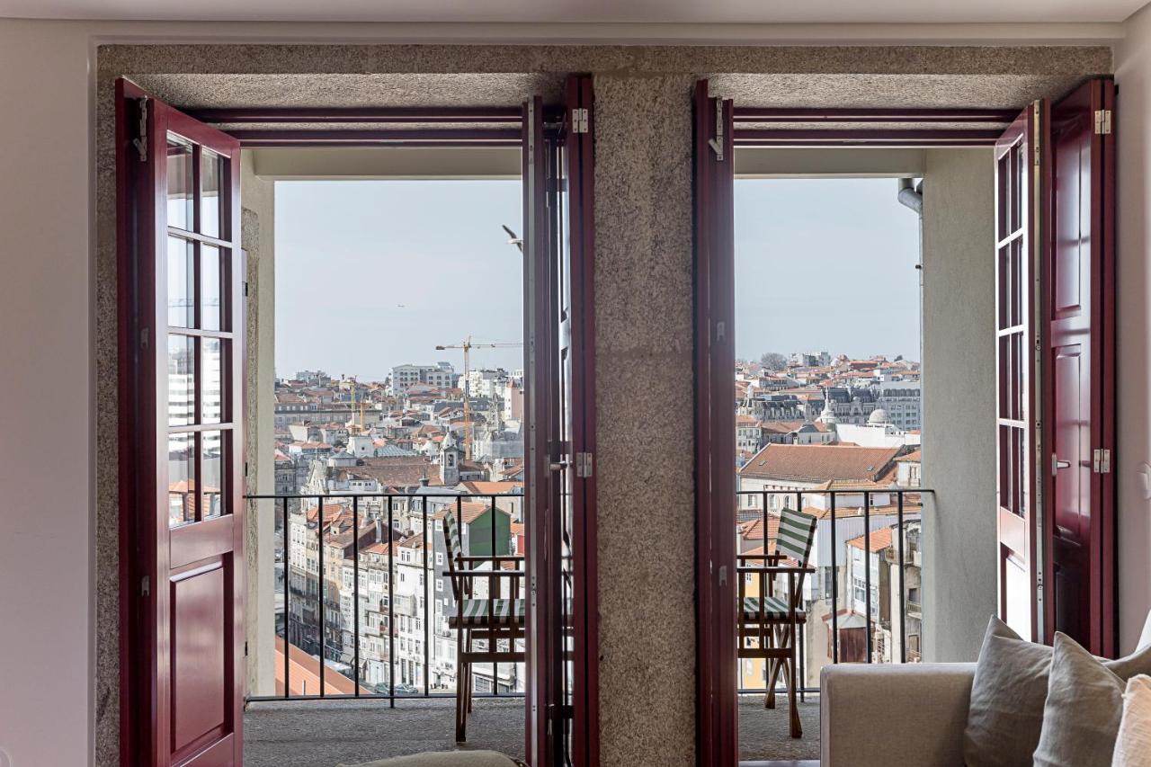 Apartment Downtown W/ Gorgeous Views By Lovelystay