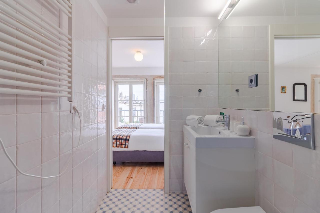 Youropo - The Tower Apartment *
