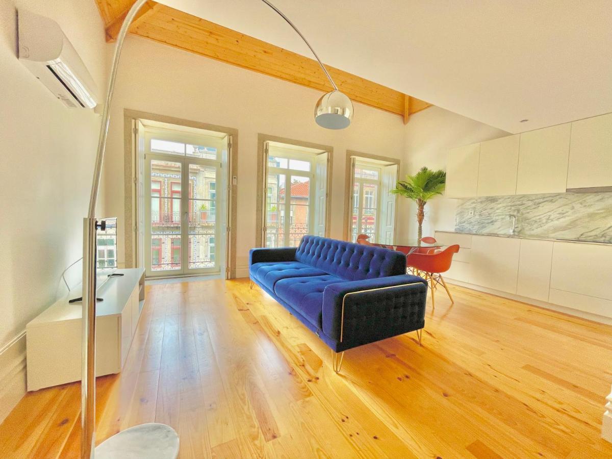 Domus 210 Penthouse Apartment *