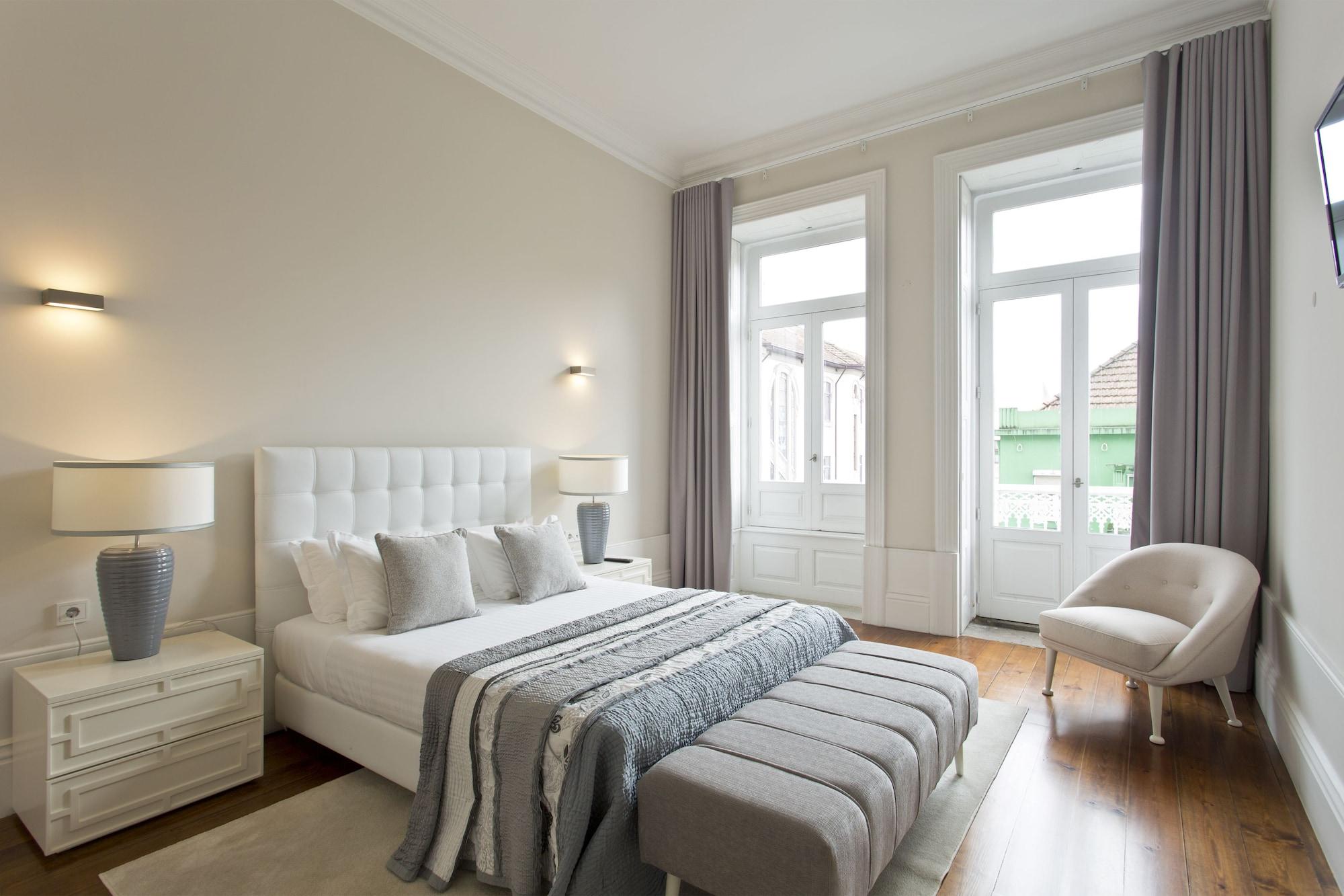 Oporto Comfort Charming Cedofeita Bed & Breakfast