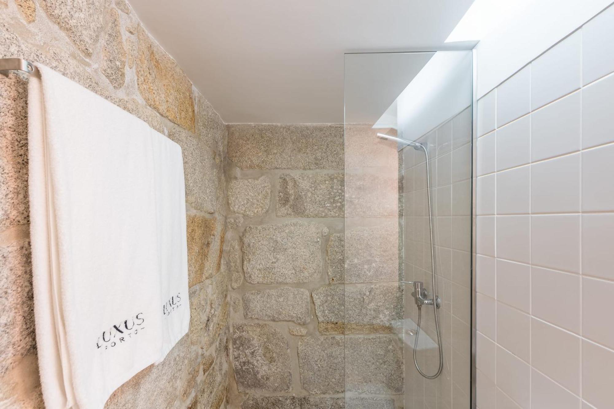 Guestready - Luxus Apts - Alves Da Veiga Garden *
