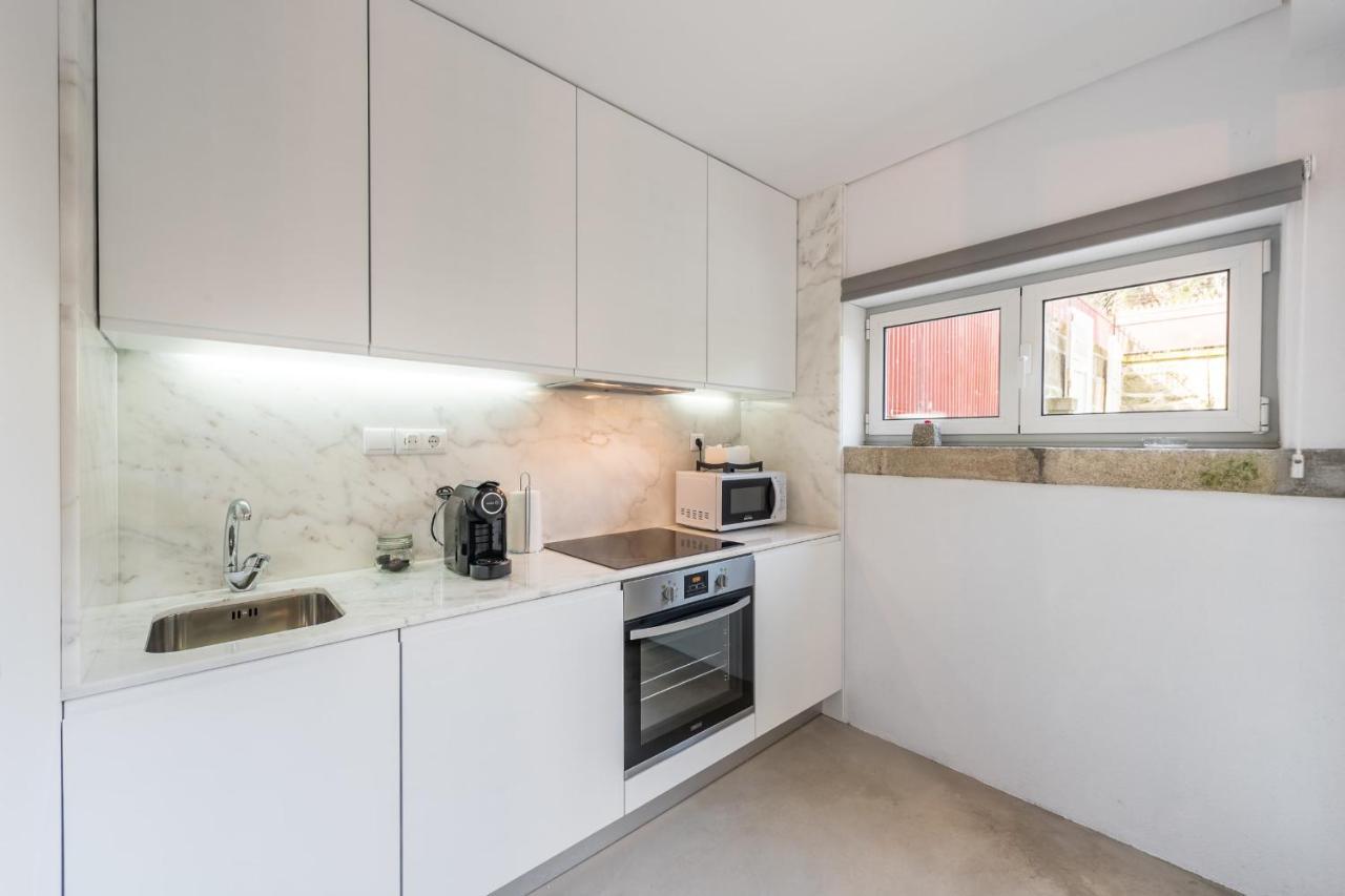 Guestready - Luxus Apts - Alves Da Veiga Garden Apartment *