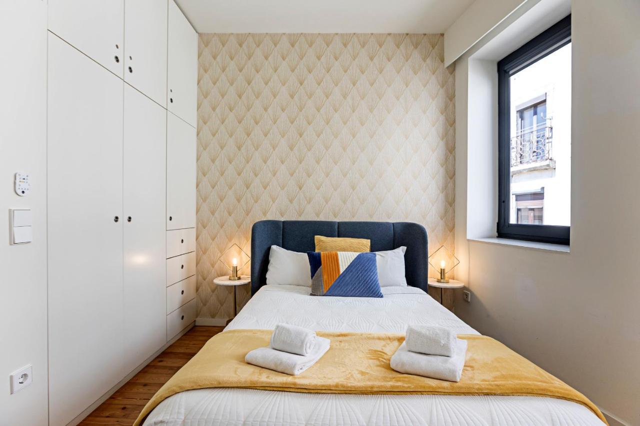 Luxurious Townhome With River View By Lovelystay Holiday home *