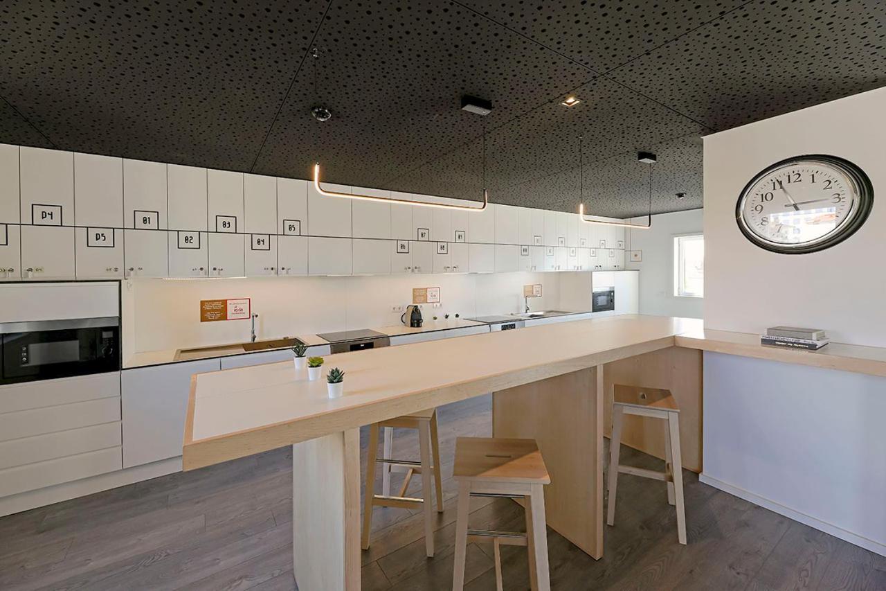 Uporto House *