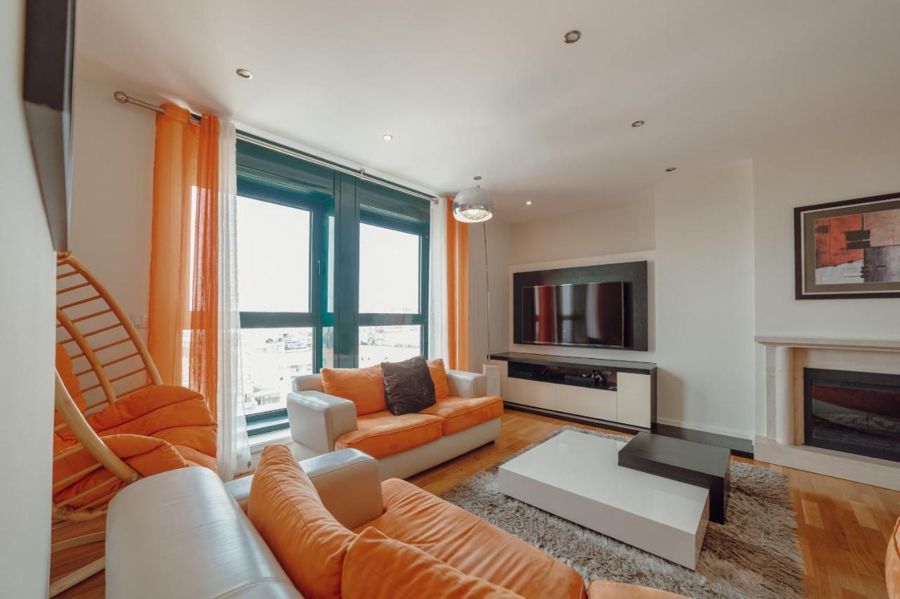 Downtown Grand Tower View By Vacationy Apartment *