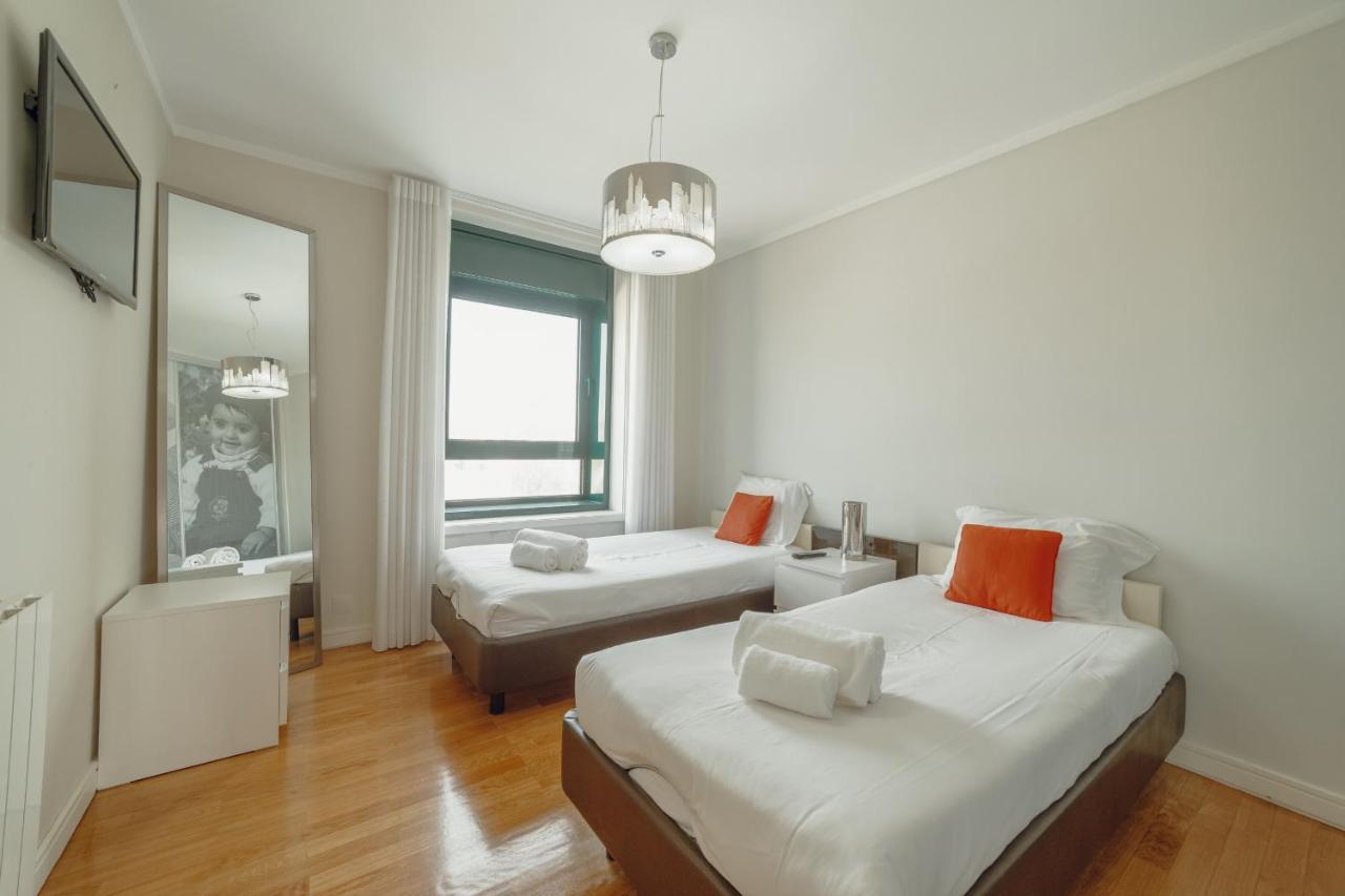 Downtown Grand Tower View By Vacationy Apartment *
