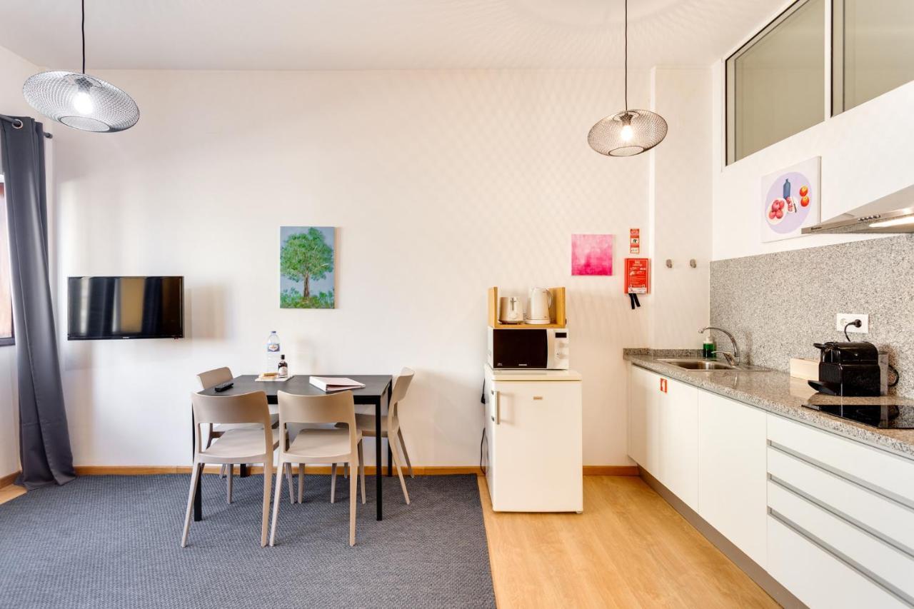 New Hopstays Poem - Apartamento Na Praca Da Galiza Apartment Porto