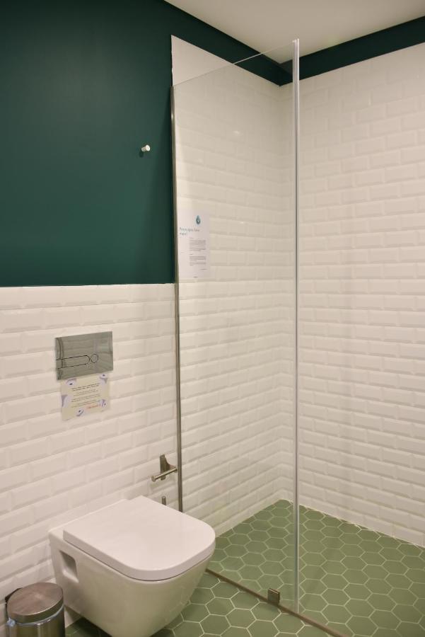 Lindo 2 Quartos Com Pátio - Batalha Apartamento