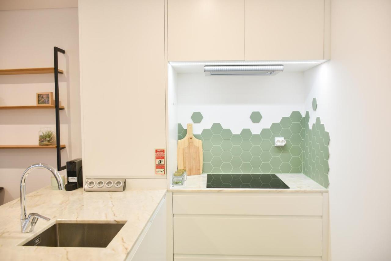 Lindo 2 Quartos Com Pátio - Batalha Apartamento *