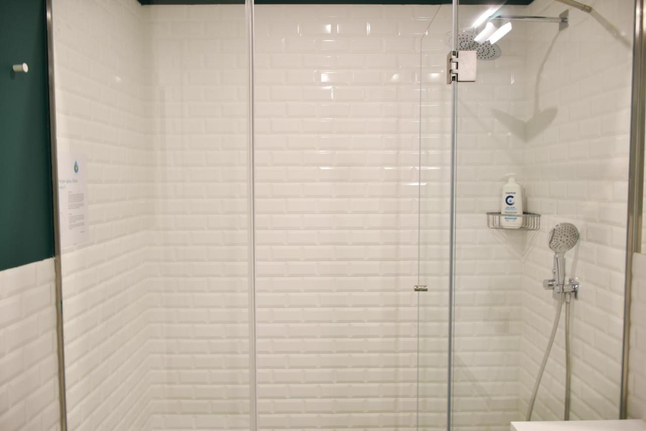 Apartamento Lindo 2 Quartos Com Pátio - Batalha *