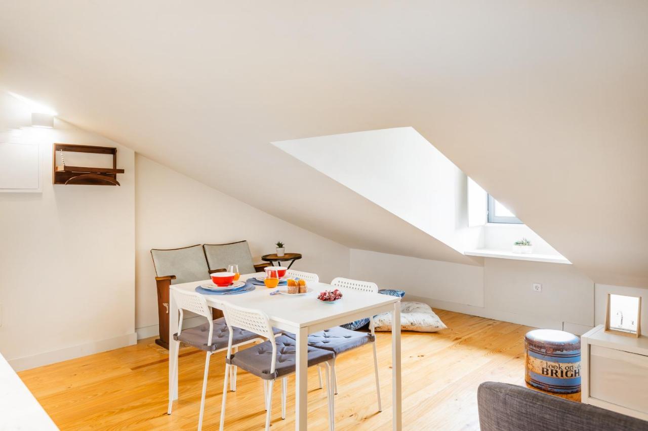 Loft With Mezzanine Apartment